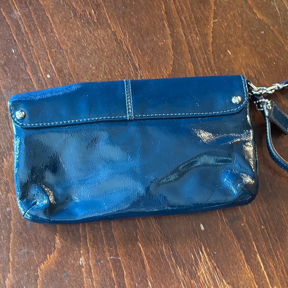 Coach teal Blue Ashley Patent Leather Wristlet - Picture 2 of 3
